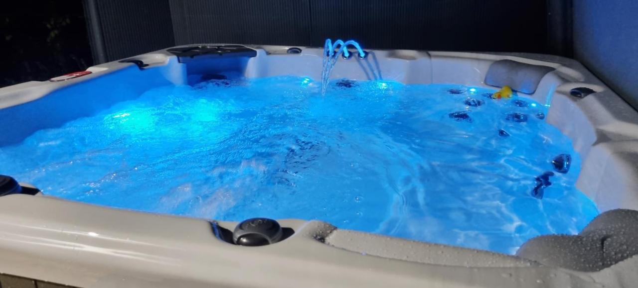 Marthys House With Hot Tub Looe 빌라 외부 사진